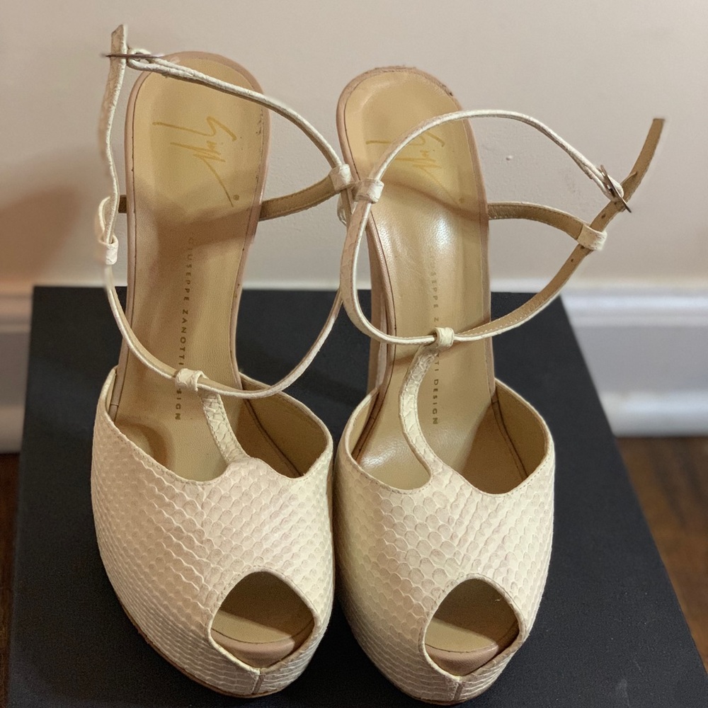 Giuseppe Zanotti Sandals